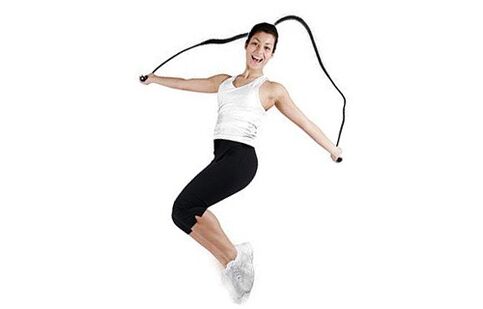exercise on the skipping rope to reduce body weight in the abdomen and sides